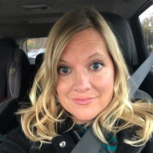 Meet your Posher, Kenzie